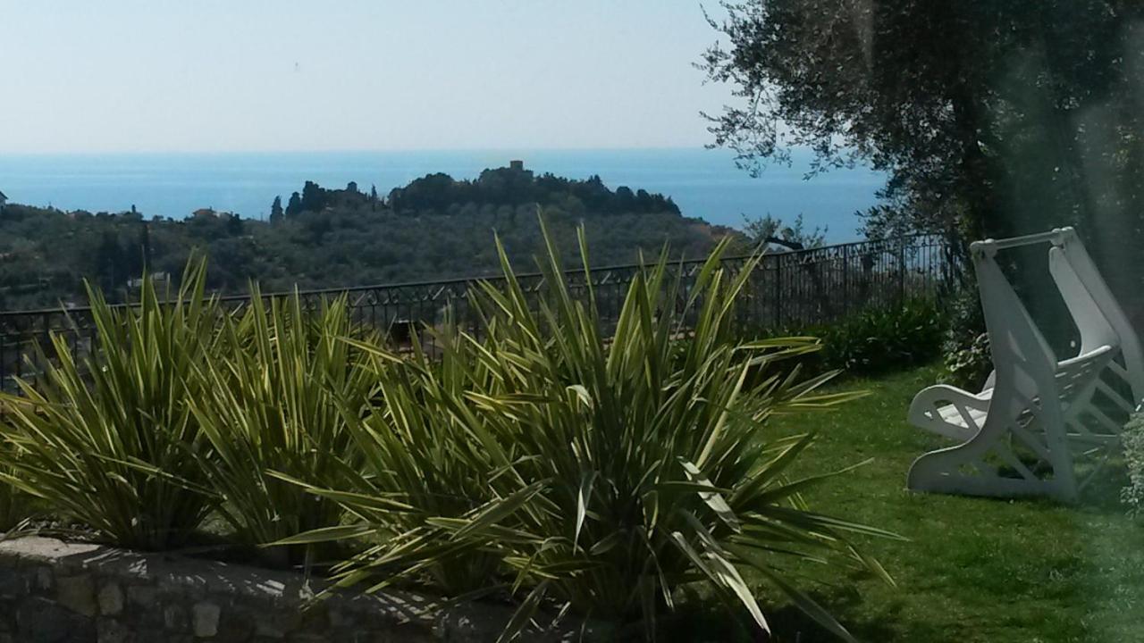 B&B Villa Isabella Imperia Exterior photo